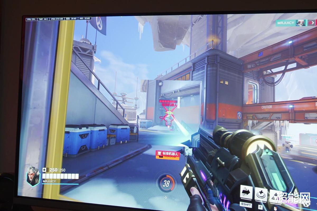 微星MAG 272QP QD-OLED X50显示器评测:专注竞技,精于色彩