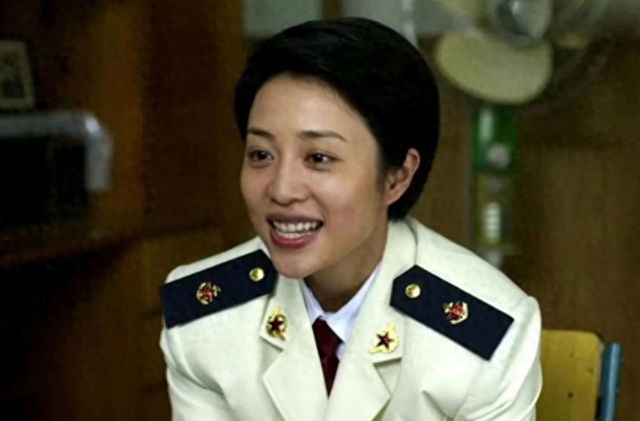 “师生恋”18年不婚不育，直言退休就去养老院，如今她却惨遭打脸