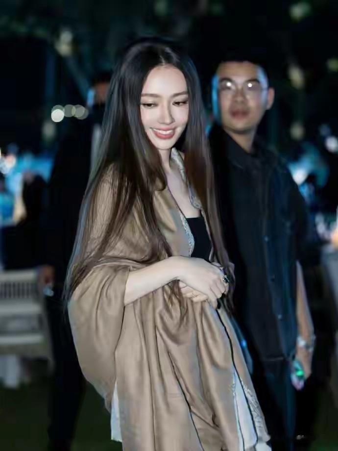 郭碧婷自曝豪门婚姻：向太给很多钱，早和老公分居，生孩子没人逼