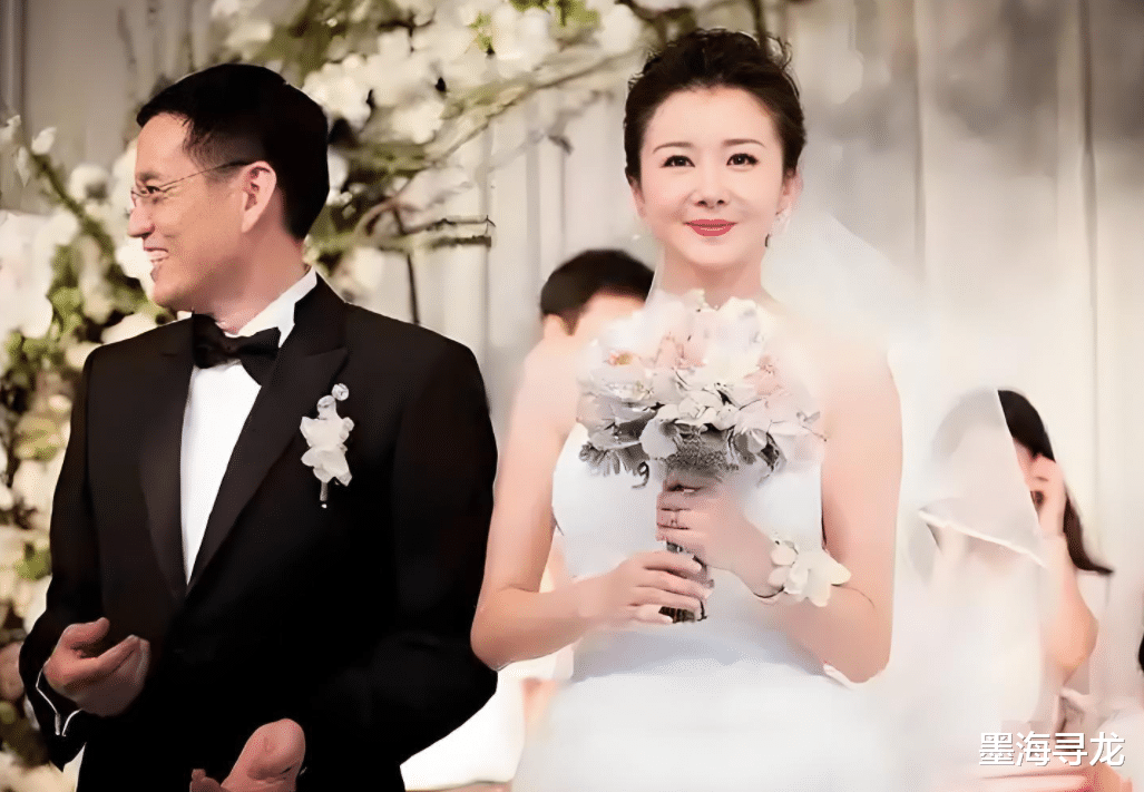 孙菲菲官宣离婚,爆料婚后房子车子都是女方买的,暗示前夫吃软饭