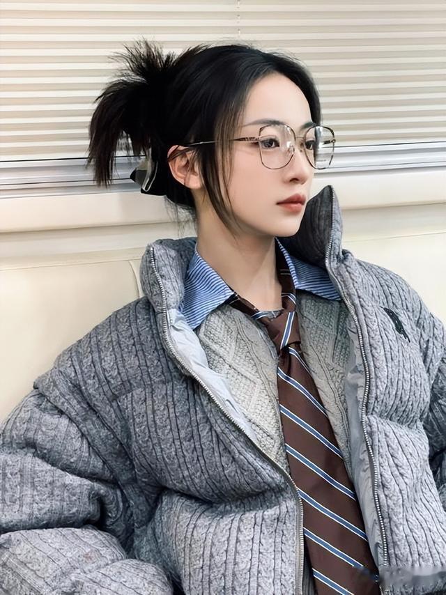 于正爆料吴谨言被换角：半年苦熬只拿5000块，背后女星是谁？