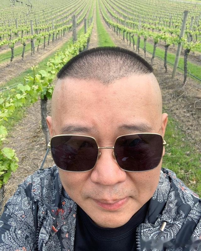 郭德纲在线分享自己的名言，既影射了一些同行，还点拨了众多观众