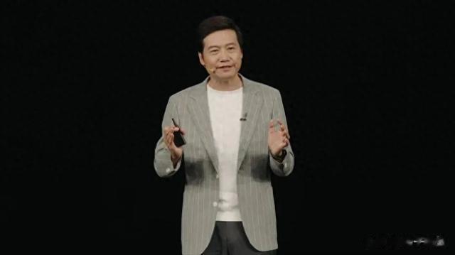 小米YU7 1小時大定突破28.9萬臺，黃牛代搶費高至萬元！雷軍：繼續挑戰Model Y，強調安全是一切