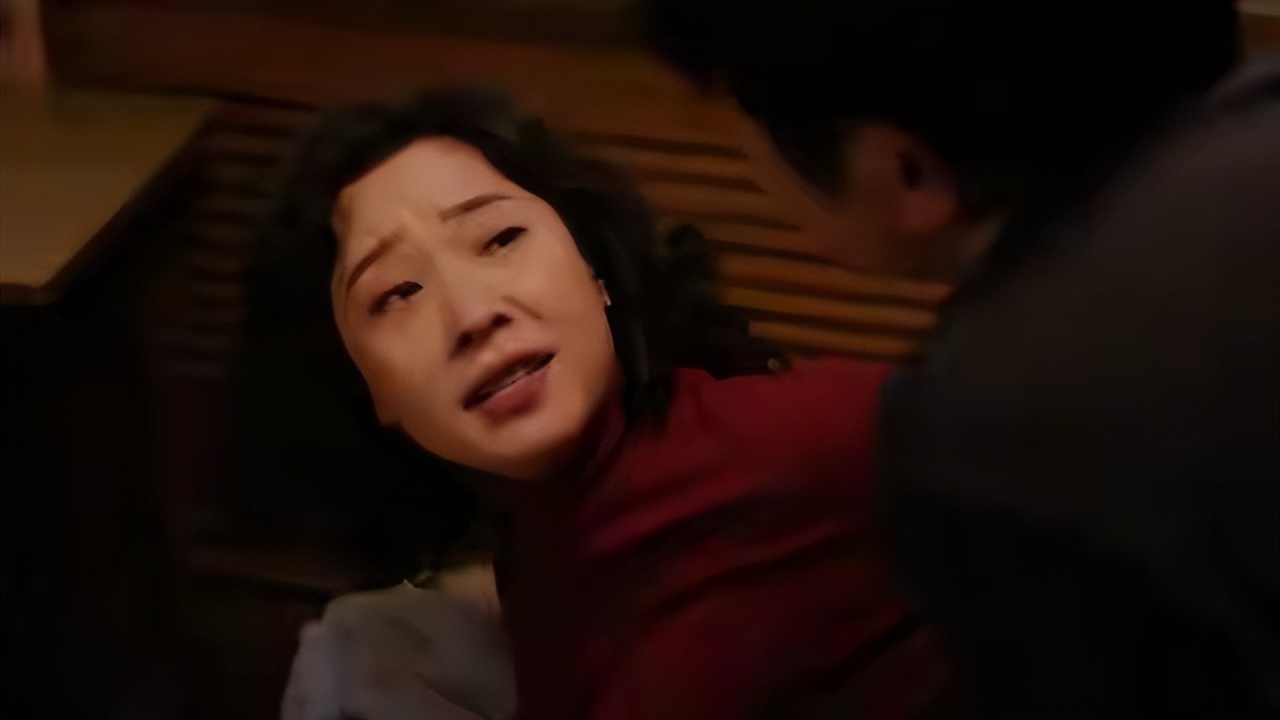 杀疯了!冲郭京飞看《老舅》,没想到却被41岁女演员惊艳了