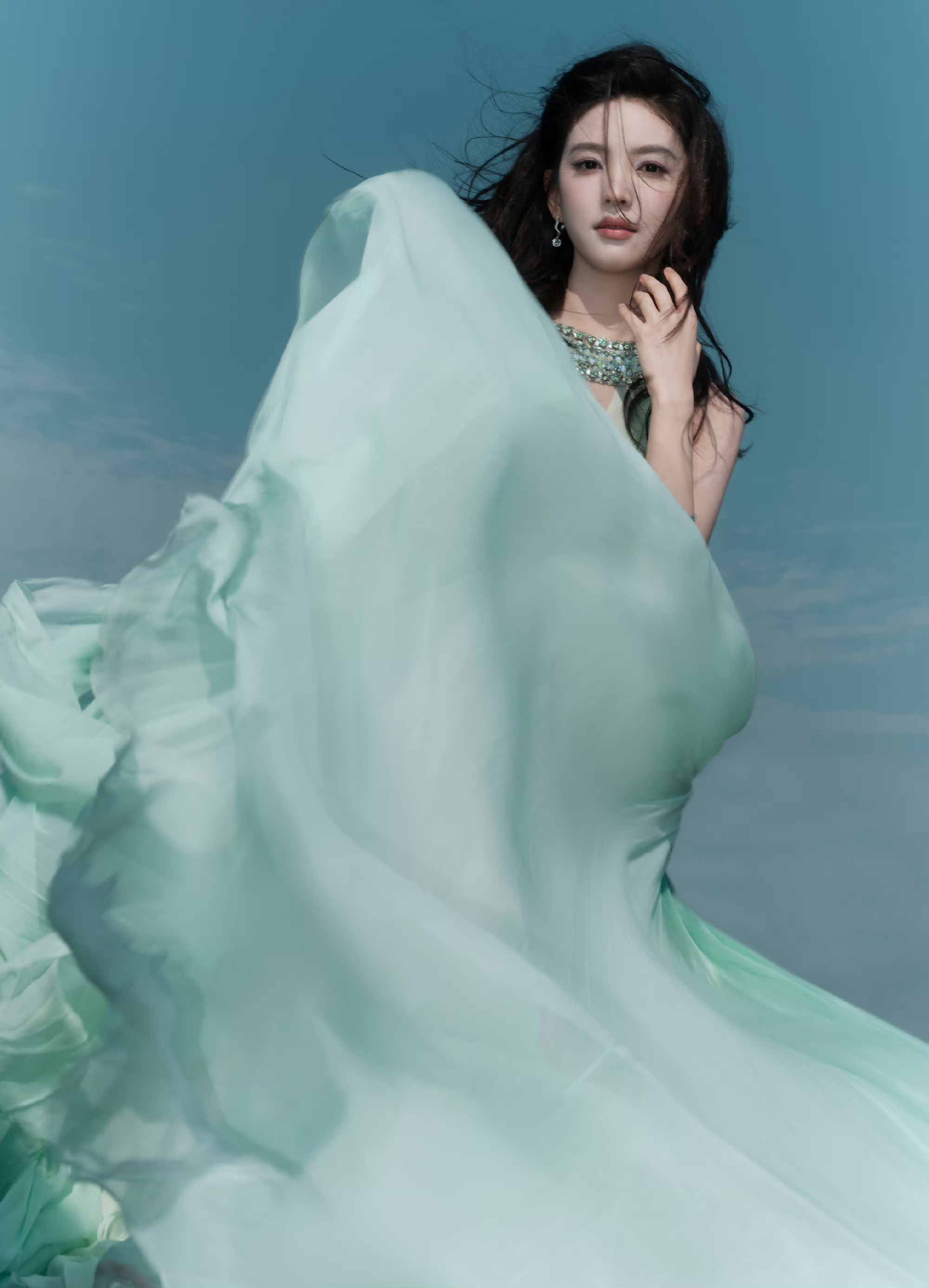 章若楠深V绿裙 清新唯美