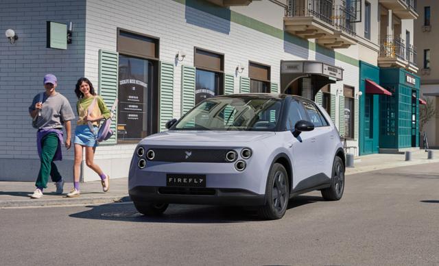 蔚来效仿小鹏推低价车型，11.98万的萤火虫，能像MONA M03成功吗？