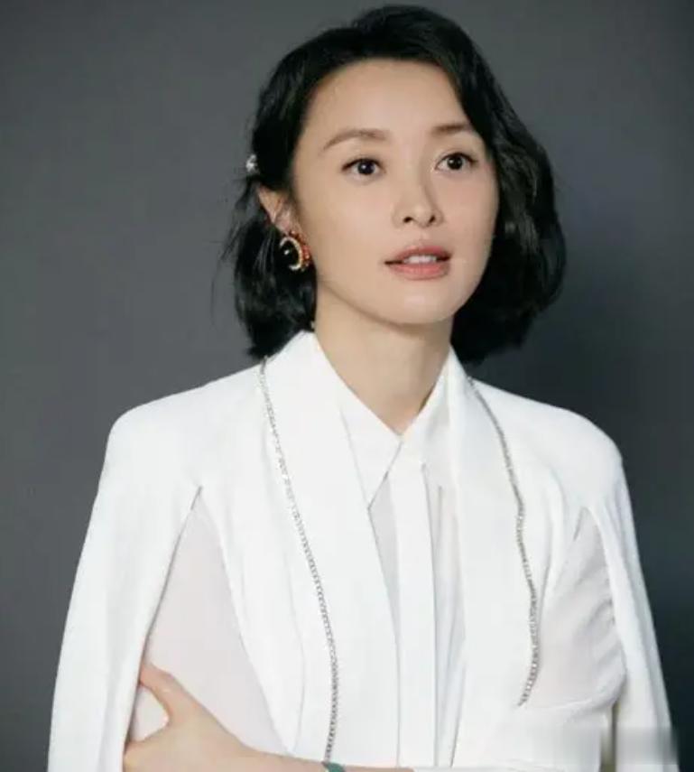 坚决不上综艺、不接广告，这3位淡泊名利的演员，个个都是实力派