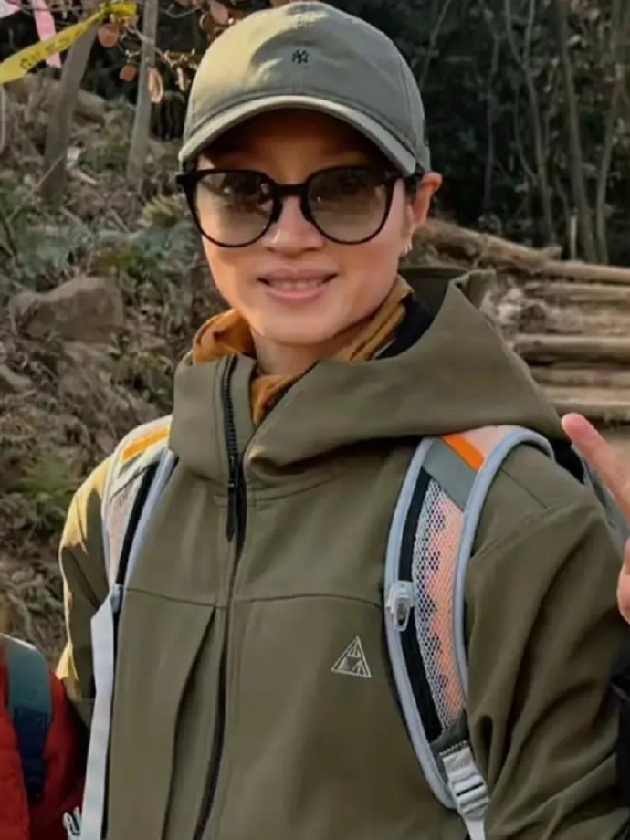 沈佳妮也没想到，41岁老公朱亚文再破天花板，让整个娱乐圈沉默了