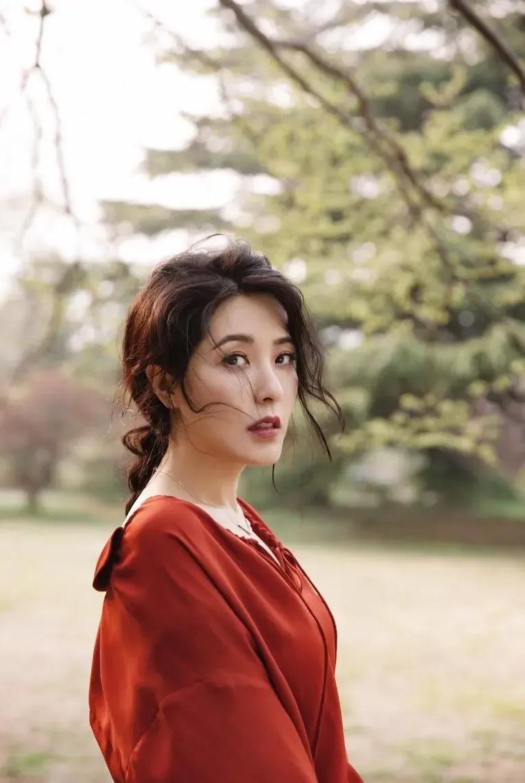 美图欣赏：曾黎