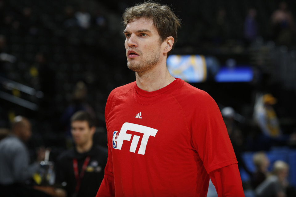 NBA勒令比卢普斯等人离队！斯普利特升为临时主帅 曾指导申京利好小杨