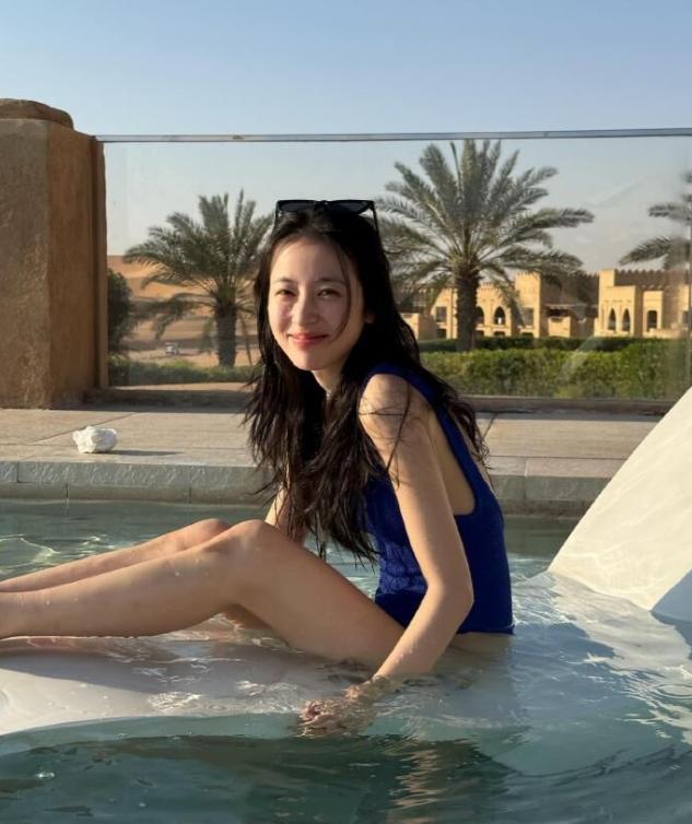 陆女星赴中东度假失联！遇美伊开战粉丝急寻，好友直播曝她现况