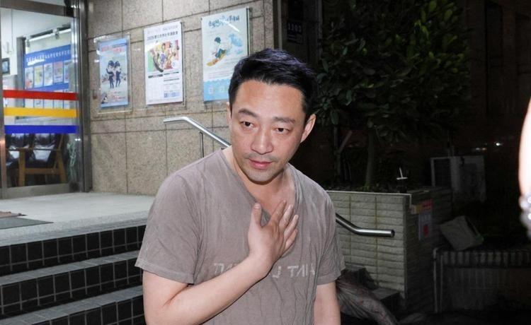 阿雅哽咽谈大S的去世，不仅为小S做了澄清，还使汪小菲更显冤枉