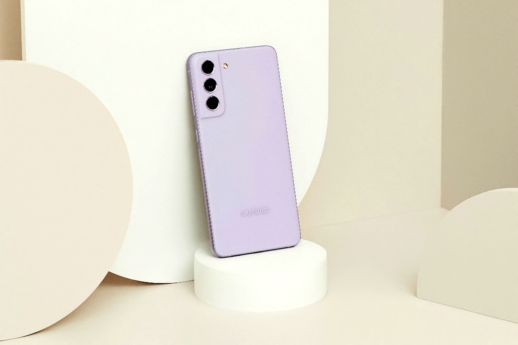 华丽的转型!三星S25FE提升前置镜头,背后的真相是什么