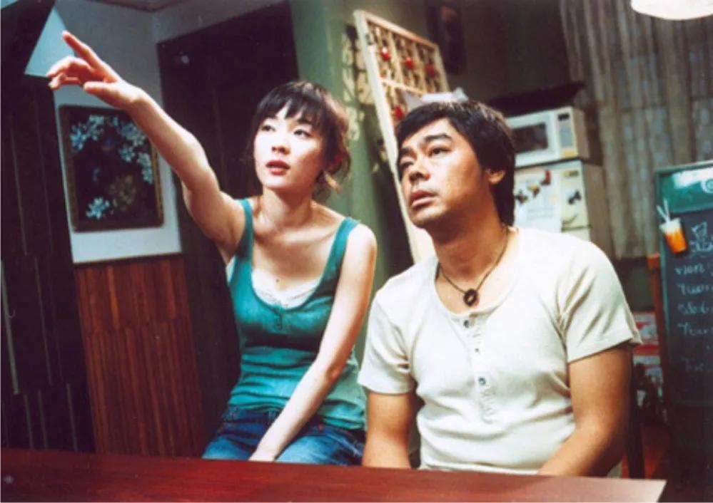 退圈12年，被嘲身材发福，霍思燕却闷声干大事，带狗夺得世界冠军