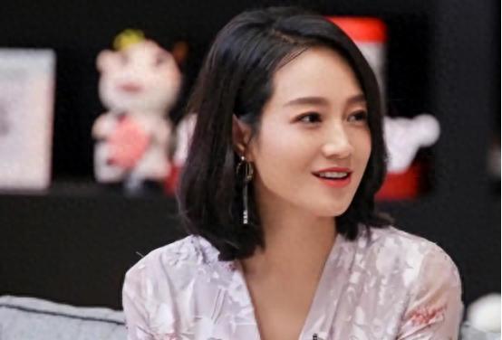 马伊琍路演\母女雌竞论\翻车 网友怒批:这哪是母亲该说的话?