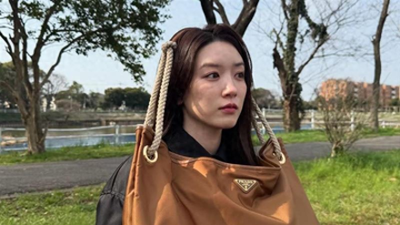 卷入绯闻风波！「苍井优接班人」爆卖4亿房产求生 赔偿内幕曝光