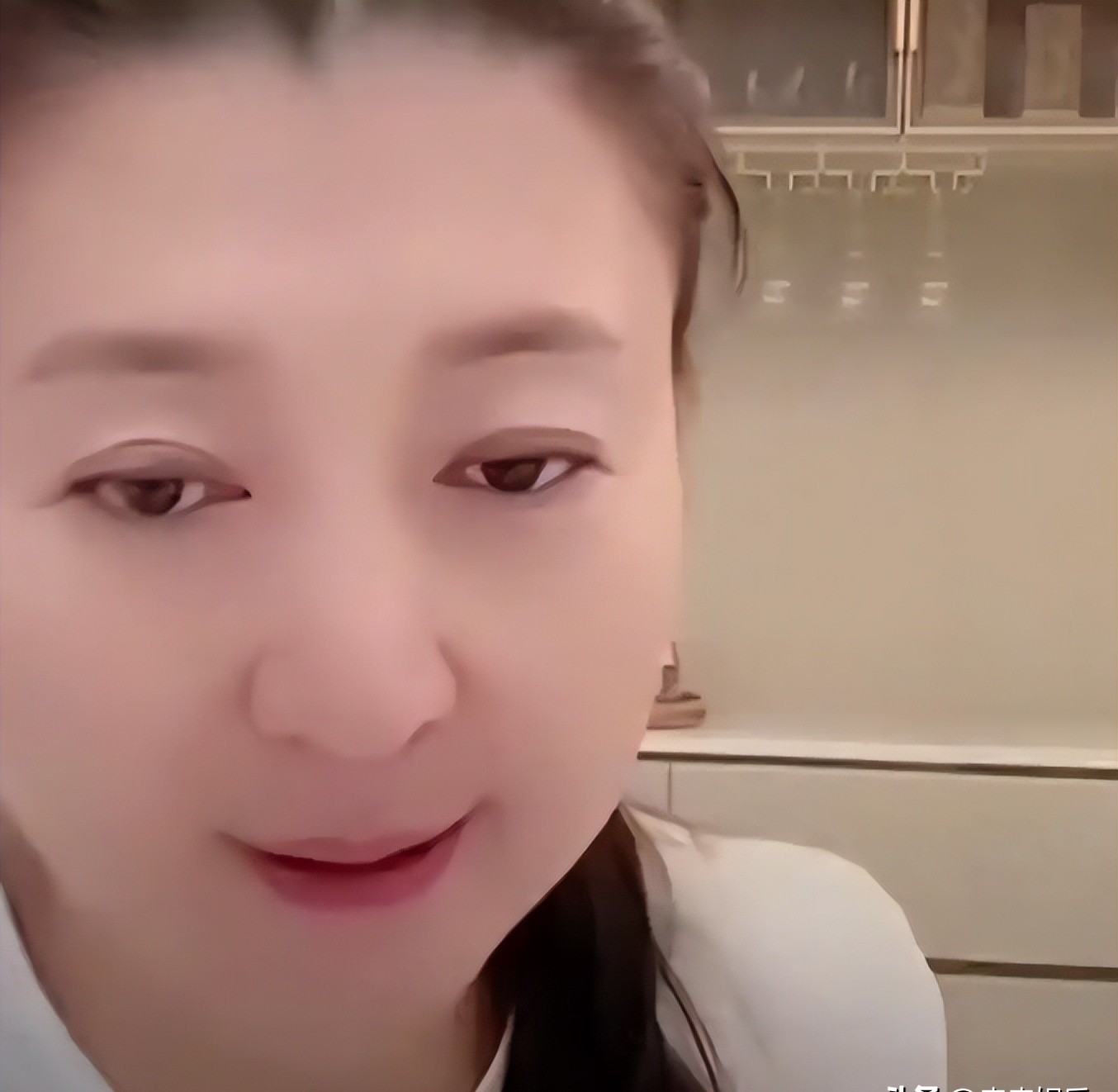 晚节不保？闫学晶风波刚过去，潘长江再次“作妖”，赵本山被连累