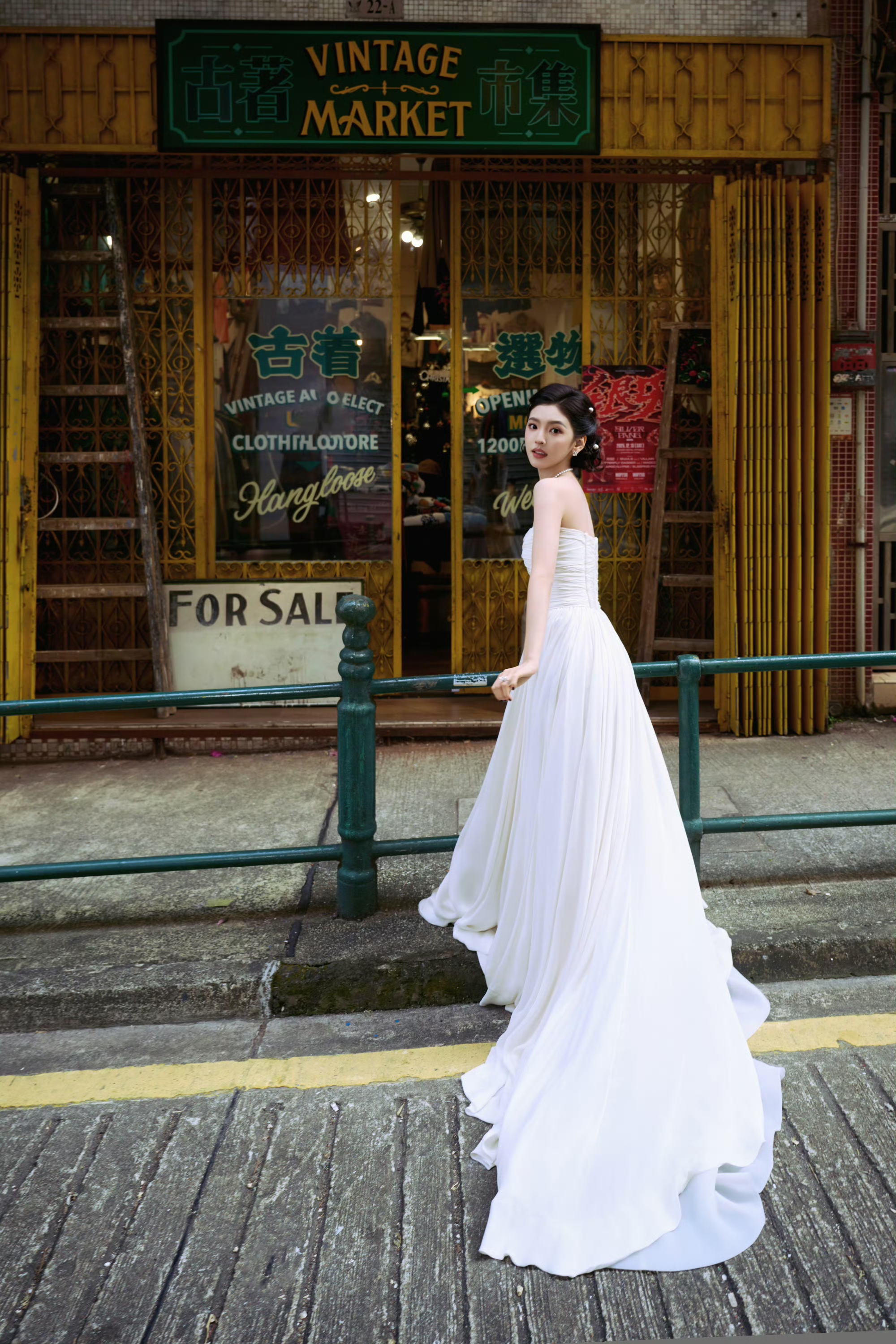 顶级清纯小白花——章若楠