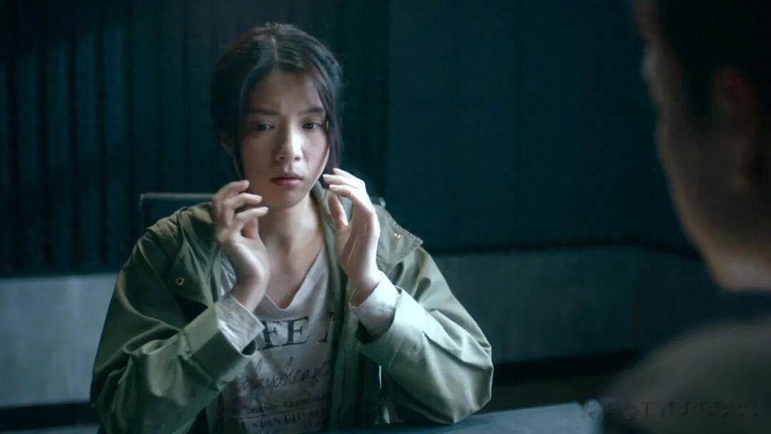 被封“御用癫婆”!TVB港姐冠军演活疯妇,曾在精神病院做护士