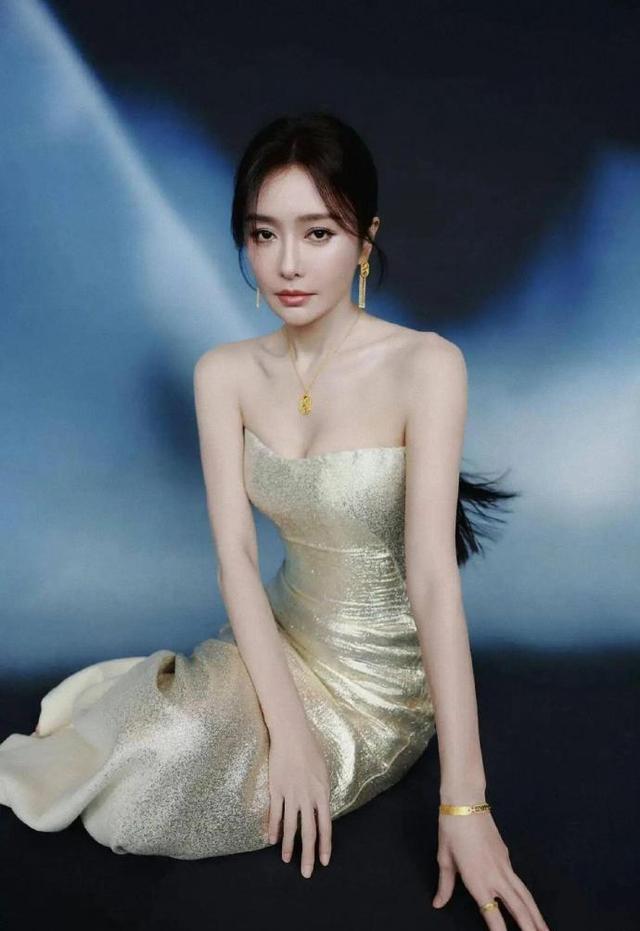 沪上阿姨！秦岚！