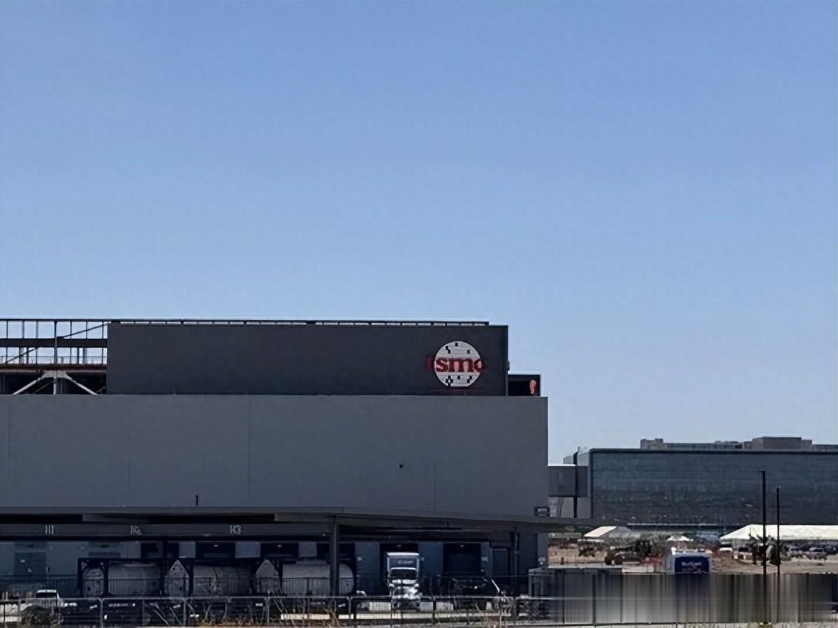 臺積電美國晶圓廠視頻首流出：EUV 造英偉達 AI 芯片全程曝光