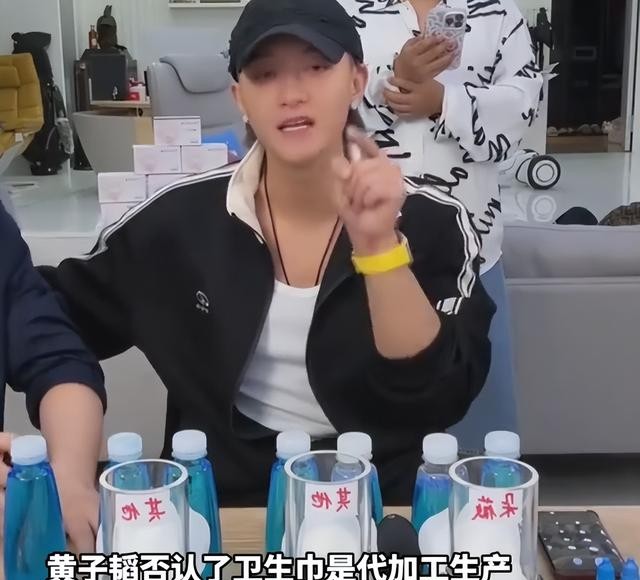 为爱做卫生巾却掉粉46万,黄子韬的迎难而上,动了谁的蛋糕?