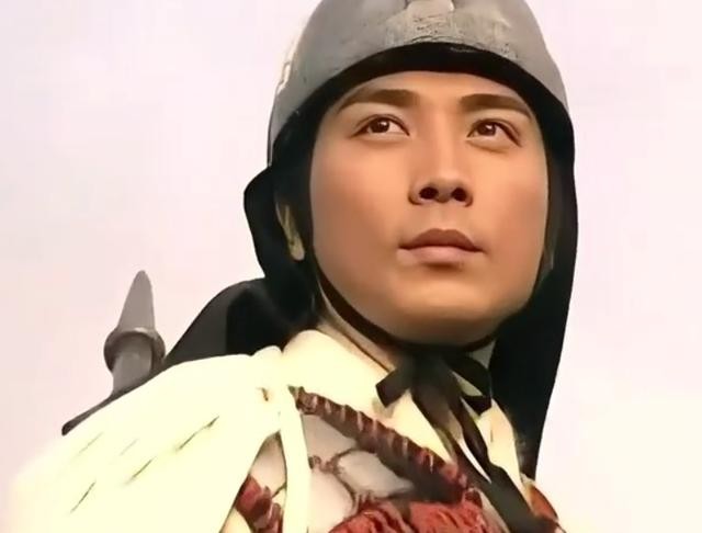 被曝出轨后，“一言不发”的保剑锋，终于不再顾及娱乐圈所谓体面