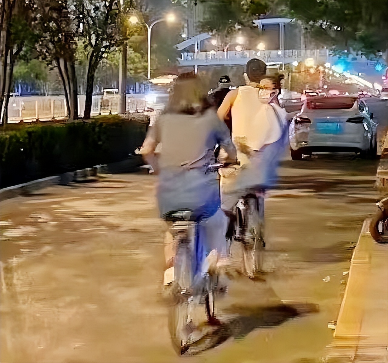 曝井柏然刘雯已领证!两人低调恋爱6年,最新合体画面甜蜜爆棚