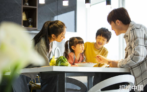 佛子老公为白月光喂我五年避孕药断我子嗣，却让秘书给他生龙凤胎，我反手送他进监狱