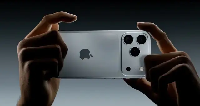 iPhone 17 Pro 降级,新设计实锤了