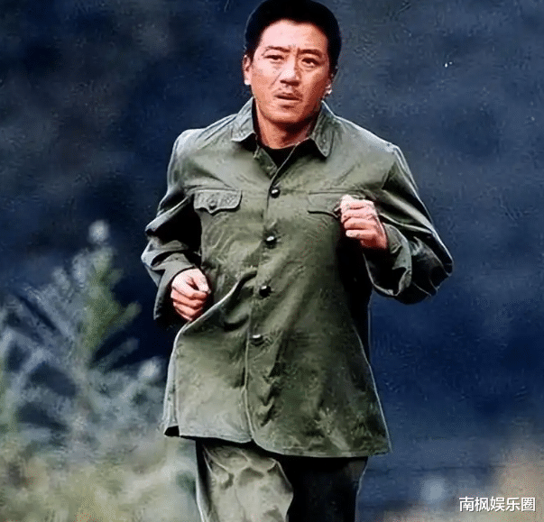 为了“捞钱”,风骨都不要了?丁勇岱,你捞钱的样子太难看了!