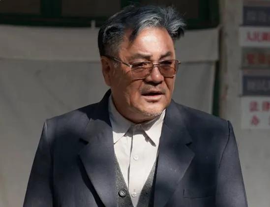 播4集收视破2，央视这部硬核剧，拍出了盗墓题材最该有的样子