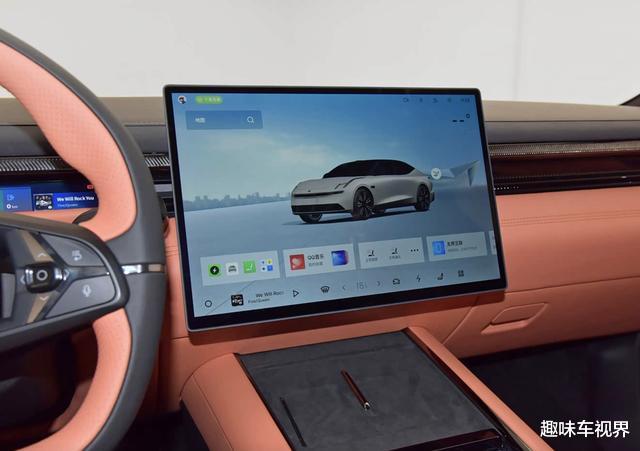 领克10 EM-P实车亮相，可选6种车漆和4种内饰配色，标配激光雷达