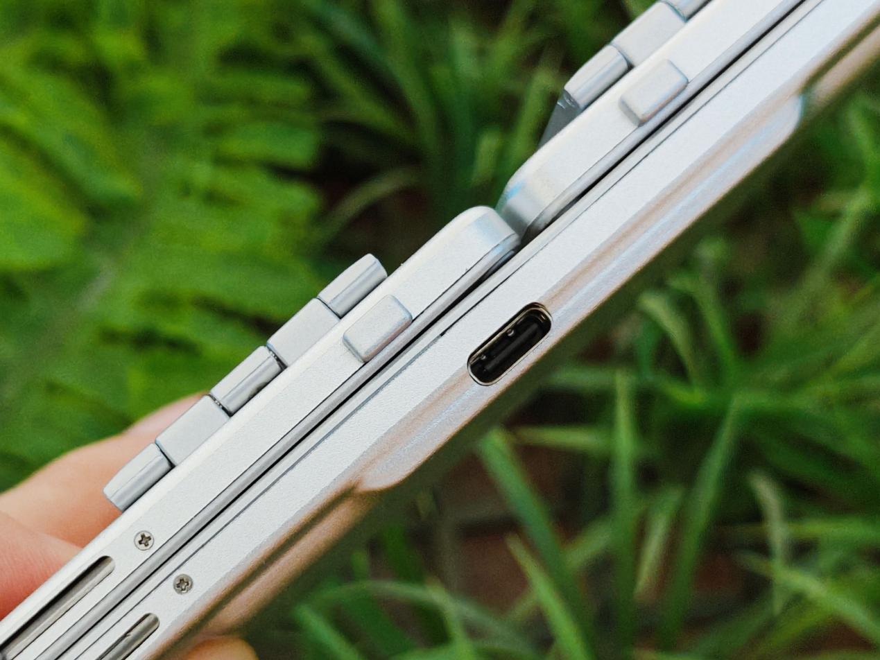 键盘也卷“三折叠”？BOW折叠蓝牙键盘，移动办公便携利器！