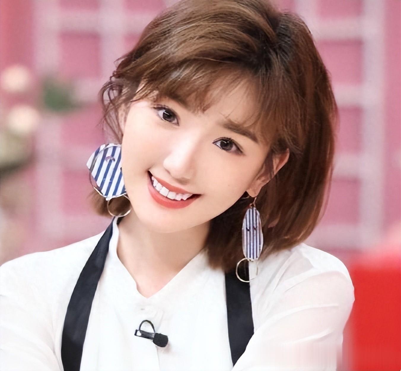 “出轨门”8年后,再次官宣喜讯的毛晓彤,是陈翔高攀不起的存在