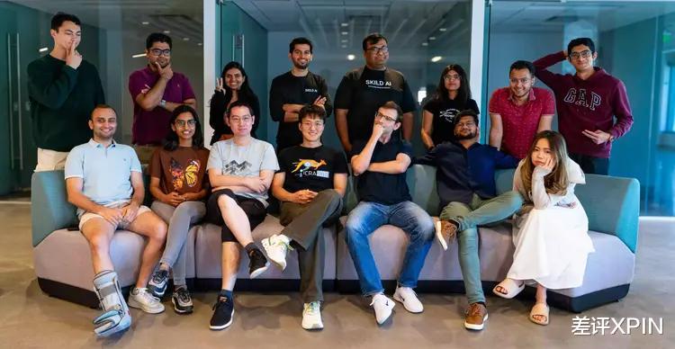 断腿还能走，这机器人怎么比蟑螂还难杀？