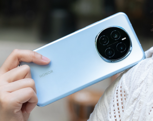 新機盤點：7000mAh小屏手機，天璣9500小屏手機