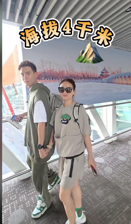 经超小李琳出差！8岁女儿拽着妈妈嚎啕大哭，疑腺样体面容引热议