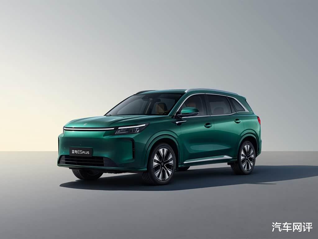 新款蓝电E5 PLUS开启预售!网友:史诗级加强,直接冲