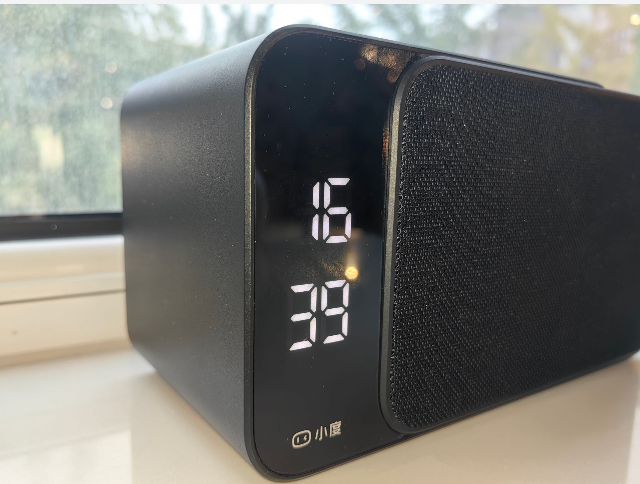 小度智能音箱matepro: 能说会答,“超级智慧大脑”加持有多好?