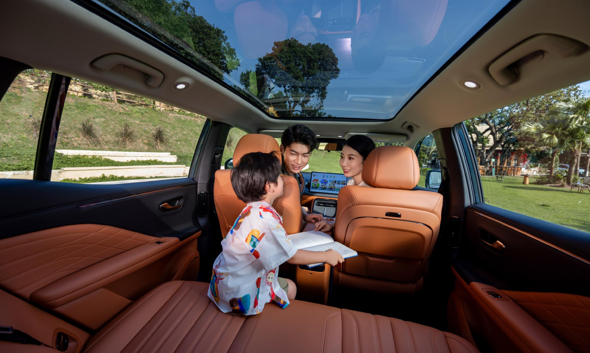 埃安霸王龙家庭版加量不加价：价格下调2万起，多了独立后悬