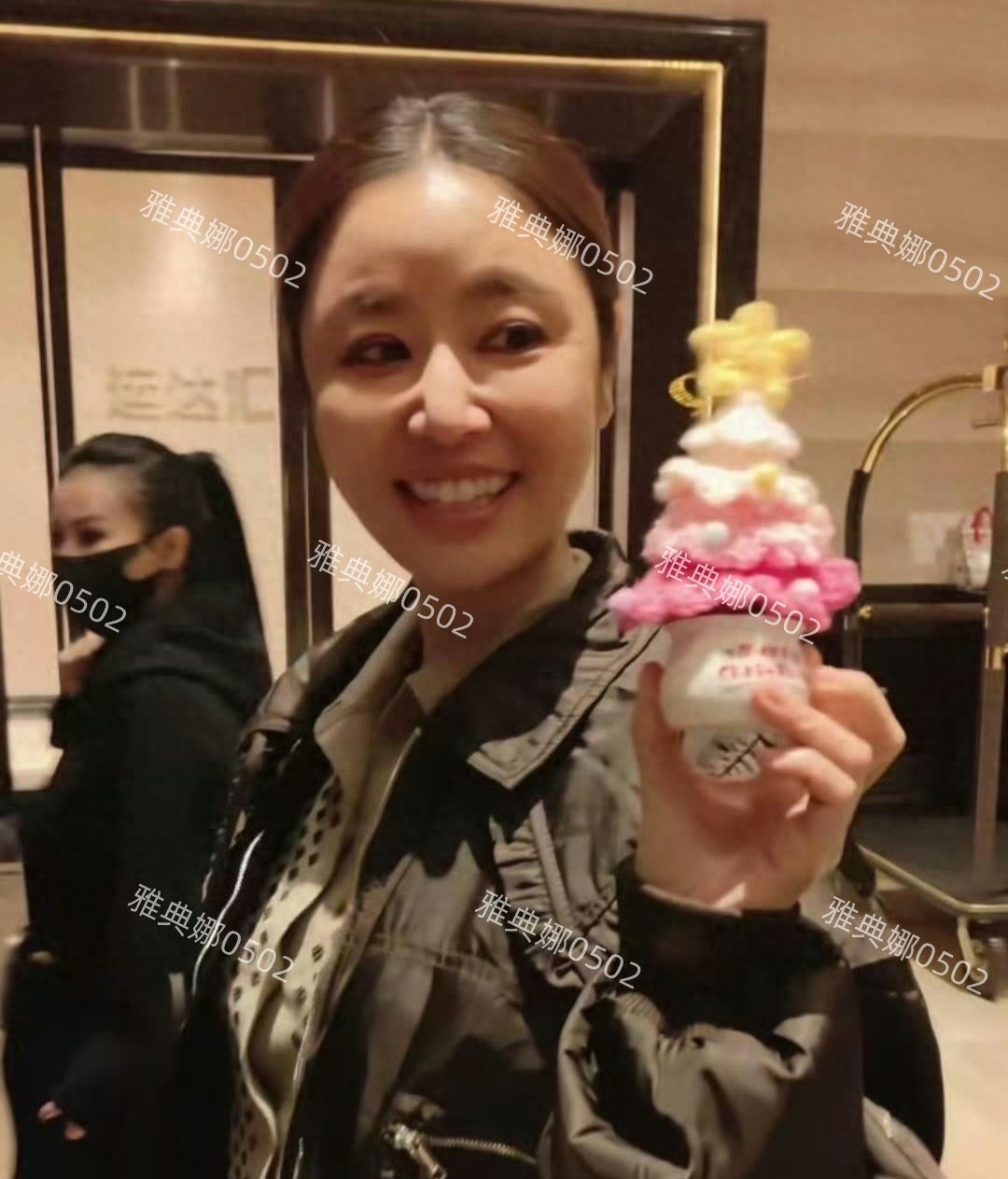 林心如是典型的皮相美女，年轻时脸圆甜美，年纪大了不耐老不上镜