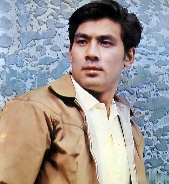 朱时茂陈佩斯现状曝光差距大,一人家财万贯,一人真被倪萍说中了