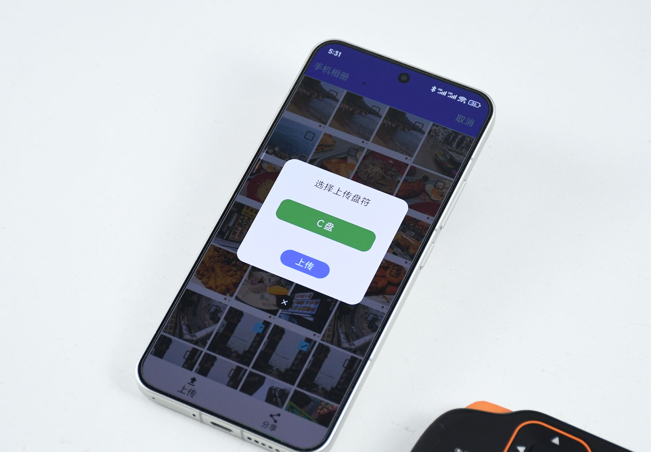 能安裝6塊硬盤！千元價位的“NAS型”迷你電腦：零刻ME mini簡評