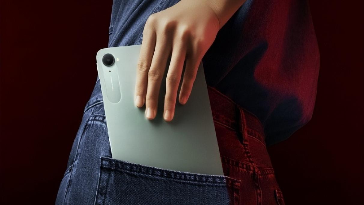 雷军宣传“8.8英寸平板红米K Pad装口袋里，毫无压力”，合理吗？