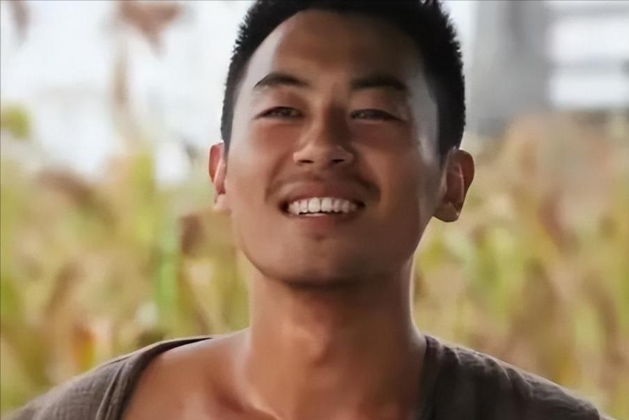 41岁朱亚文再破天花板,这一次,他让郭麒麟和整个娱乐圈沉默了