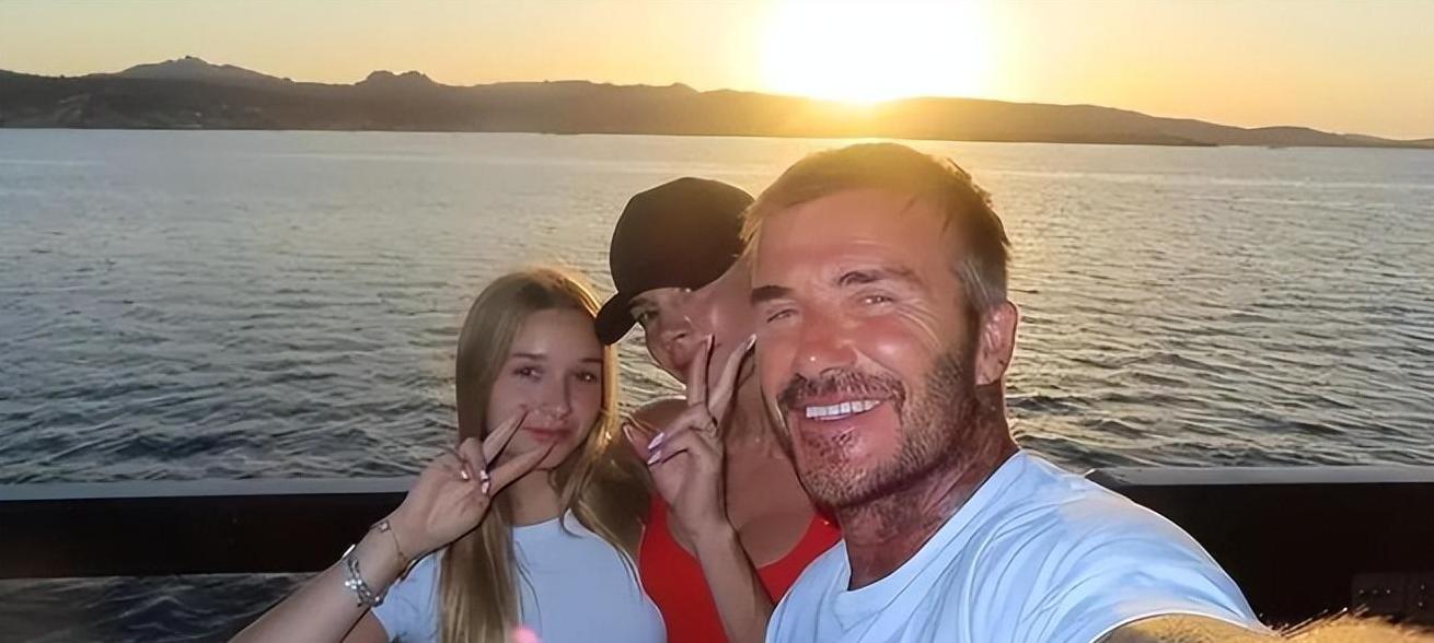 贝小七变瘦后颜值爆表，老贝的宠爱背后有原因