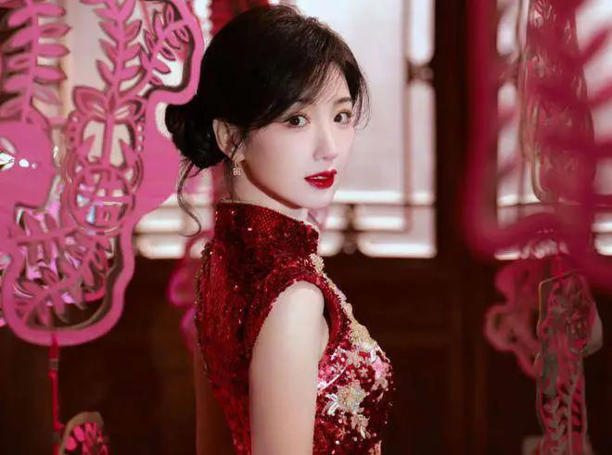 分手七年后，毛晓彤已是陈翔高攀不起的存在