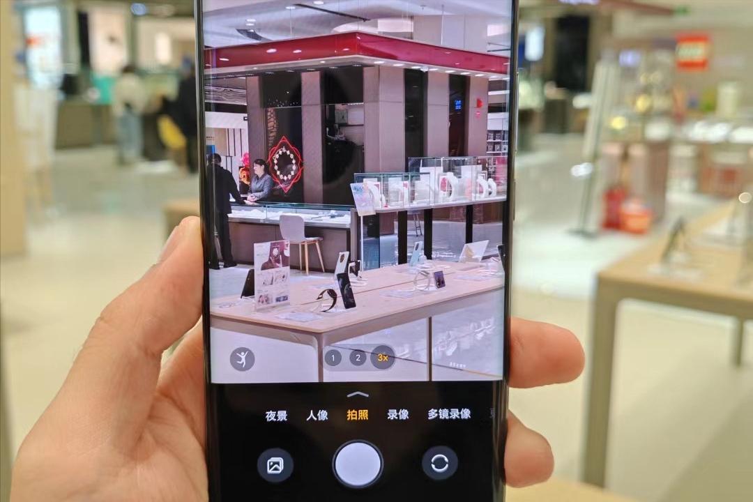 榮耀“千元卷王”再降價，2米抗摔+3850HZ+6600mAh+衛星通信