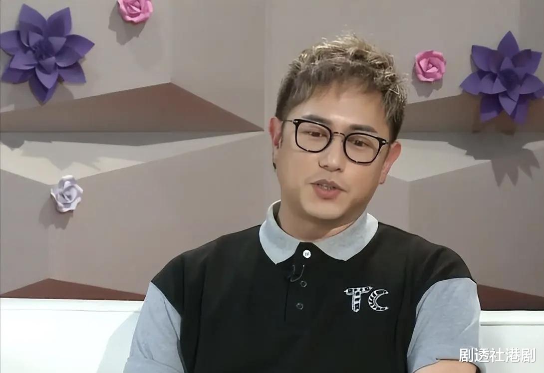 TVB前当家小生近况曝光!泰国地铁被偶遇,肚腩凸出男神形象不再